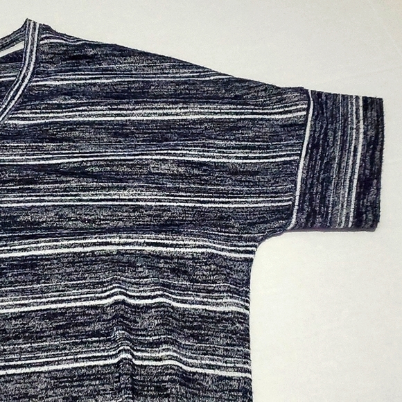 Calvin Klein Jeans Striped Oversized Navy Short Sleeve Tee Shirt - Picture 5 of 7